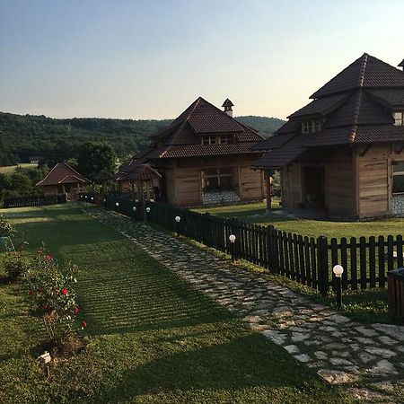 Nacionalna Kuca Bajo Mackat Villa Dış mekan fotoğraf