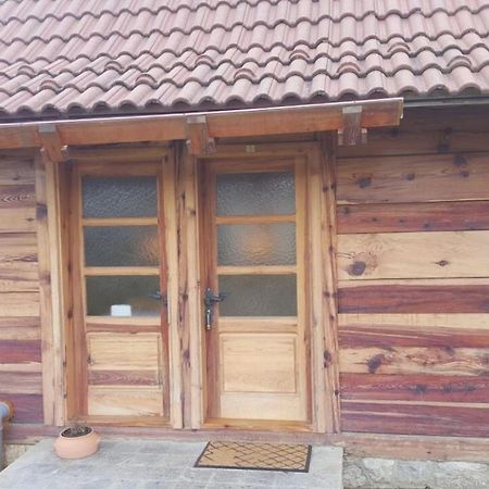 Nacionalna Kuca Bajo Mackat Villa Dış mekan fotoğraf