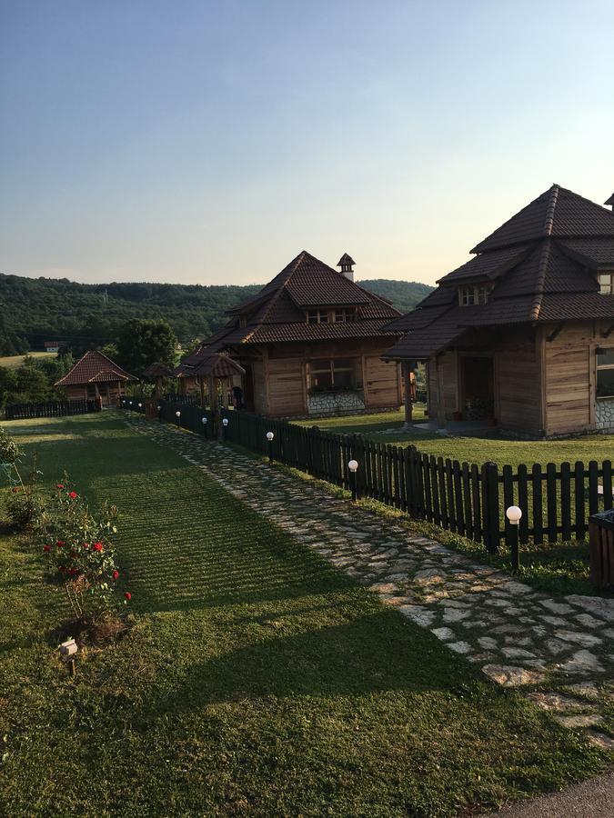 Nacionalna Kuca Bajo Mackat Villa Dış mekan fotoğraf